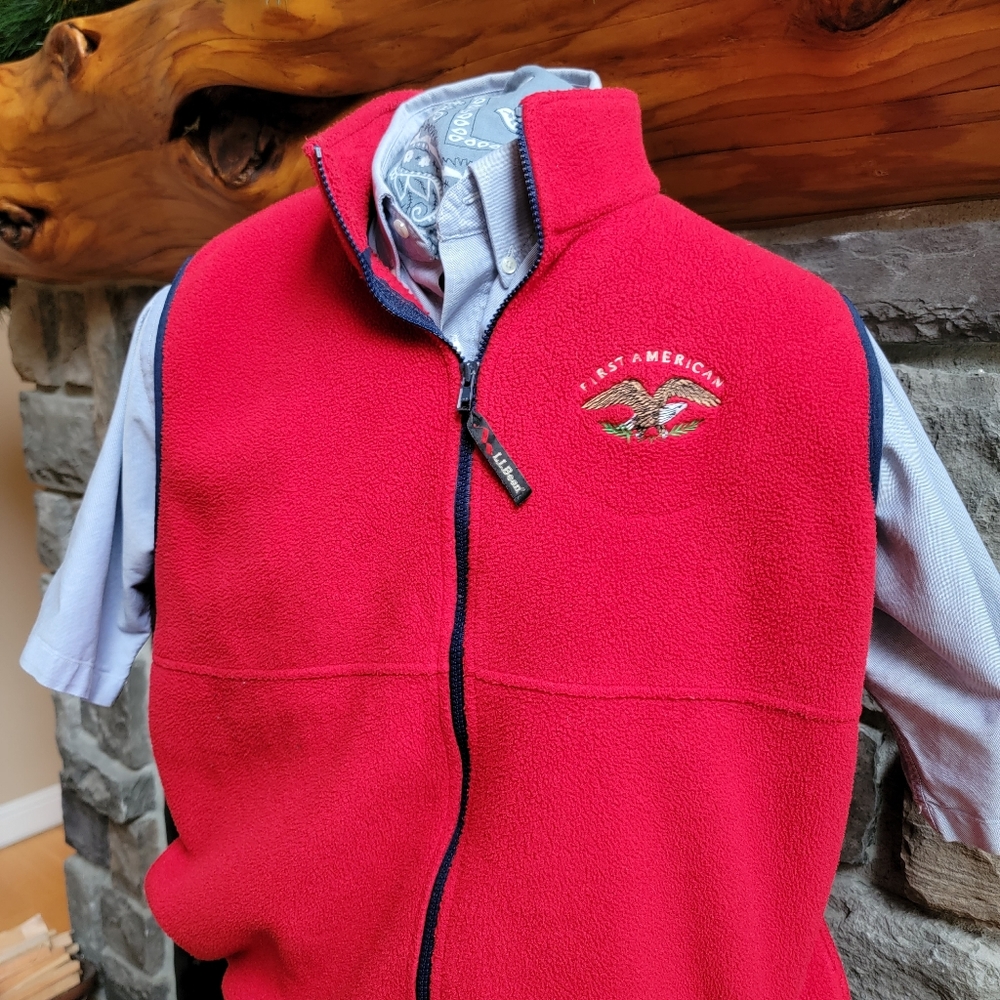 LL Bean fleece vest size XL